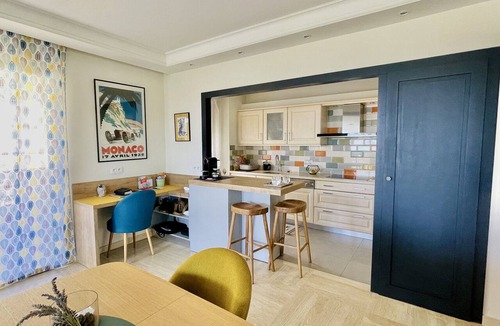 California - Pezou Apartment | Bella vista luxe