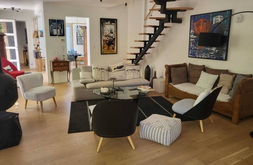 Sud House | Belle Maison à 10 min du Centre Ville D'aix-en-provence