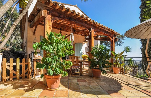 St. Jean de l’Esterel House | Belle maison en pleine nature