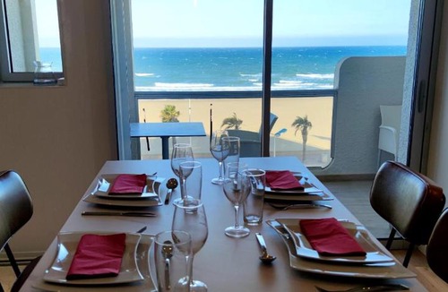 Le Grand Large Apartment | Belle Vue Mer Canet Plage accès piscine couverte et chauffée