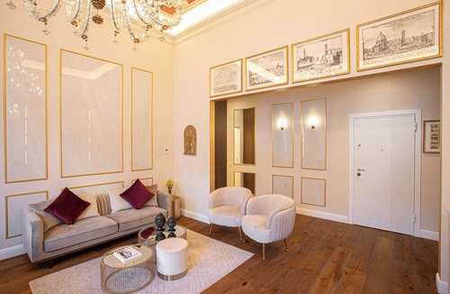 San Lorenzo Apartment | Best location in Florence - Luxury Apartment. Cathedral Crystal Palace