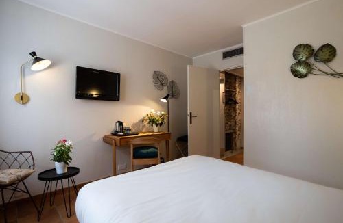 Route d'Arles Hotel | Best Western L'Orangerie