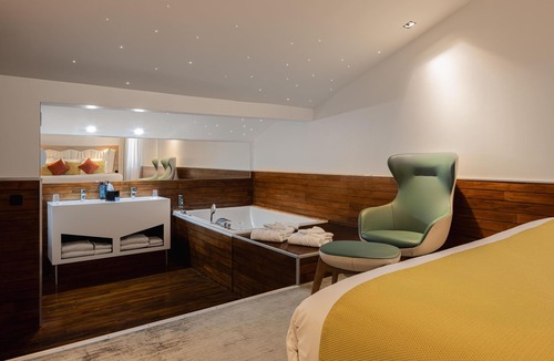 Gares Hotel | Best Western Plus Hotel Comedie Saint-Roch