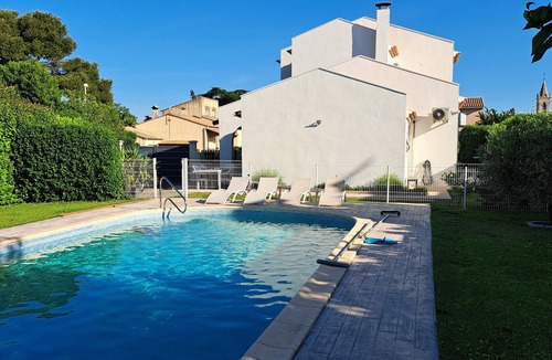 Garons Villa | Between Nîmes and Camargue, magnificent villa with large secure swimming pool