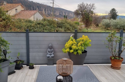Les Mees House | Bienvenue Aux Rêves Des Mées, Refuge Enchanteur Pour des Vacances Inoubliables