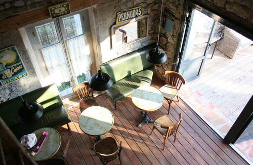 Lezan House | Bistrot vintage 'at grandma Leone'. heated pool