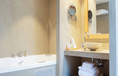 Cap-d'Antibes Hotel | Boutique-Hôtel Villa Fabulite