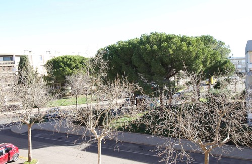 Balaruc-les-Bains Apartment | Bright 1-Bed Apt near Thermal Baths, Equip’d Kitchen, WiFi, Parking, 2-Star Rated, 45m²