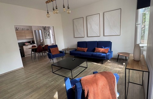 Port-de-Bouc Apartment | Bright apartment near beach and port