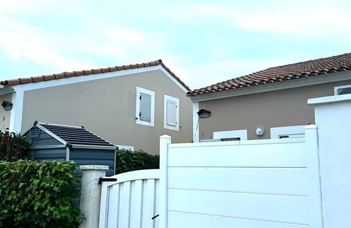 Palavas-les-Flots House | Bright house with terrace in Palavas