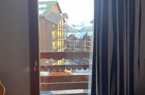 Risoul Apartment | Bright studio in Risoul, ski on foot and comfort
