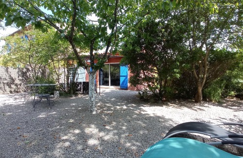 Fayence Cottage | Bright two-room apartment with unobstructed views, air-conditioned, and featuring a garden with trees