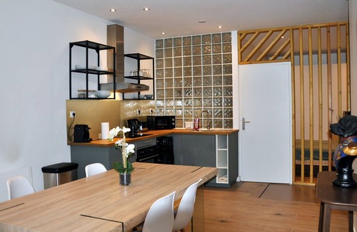 La Conception Apartment | Bright, well-decorated nest near downtown