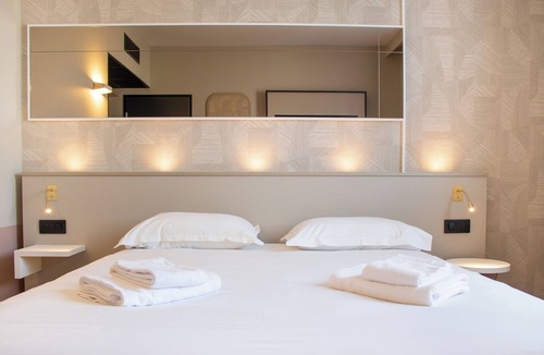 Avignon Hotel | Brit Hotel Avignon Sud
