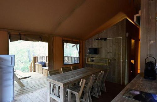 Meolans-Revel Other | Bungalow avec clim, animaux acceptés - 2 pers. - API-1-52-2511