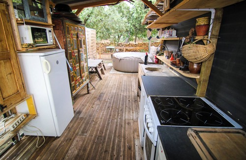 Sorgues House | Bungalow in the Heart of the Provençal Countryside