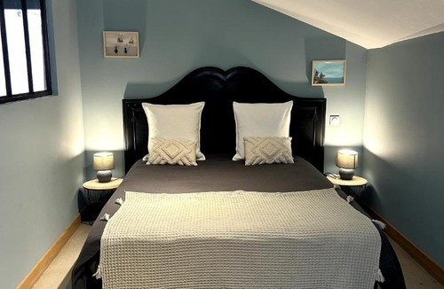 Capestang Apartment | Côté Nuit