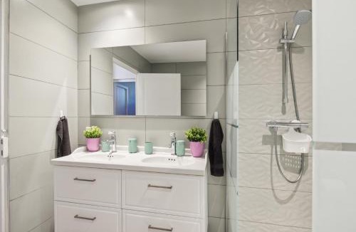 Vidauban Apartment | Cœur de Vidauban - Appt climatisé proche activités