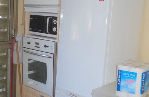 Cros-de-Cagnes Apartment | Cagnes/mer,apt 70m2, 50m from the beach, sea view, air conditioning, Wifi, near shops, garage