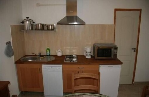 Cassis Apartment | Calanque de port miou studio - 2 minutes walk from the calanque