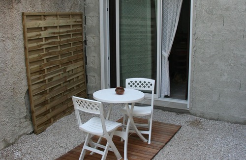 Cassis Apartment | Calanque de port miou studio - 2 minutes walk from the calanque