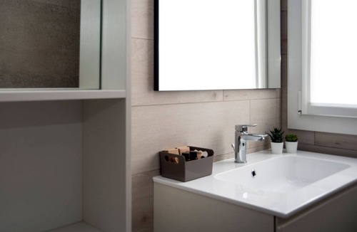 Borgo Roma Apartment | CAMELOT APARTMENT RED4