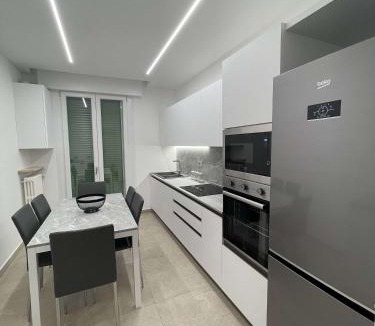 Legnago Apartment | Camera Samantha Legnago