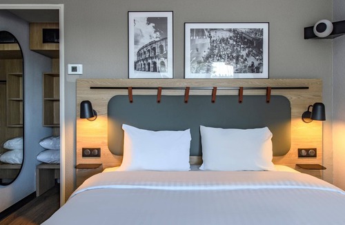 Route d'Arles Hotel | Campanile PRIME - Nîmes Centre