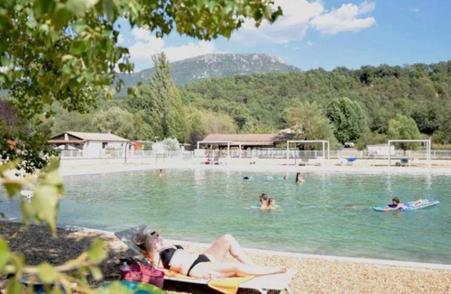 Beynes House | Camping 3 étoiles - Piscine - ccbaehd