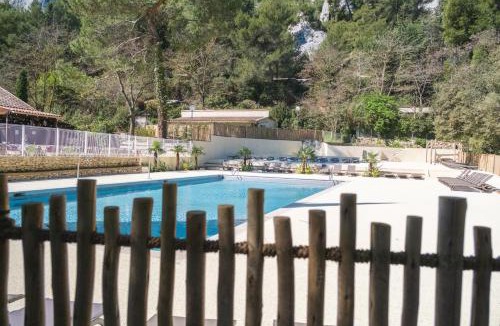 Orgon Other | Camping de la Vallée Heureuse