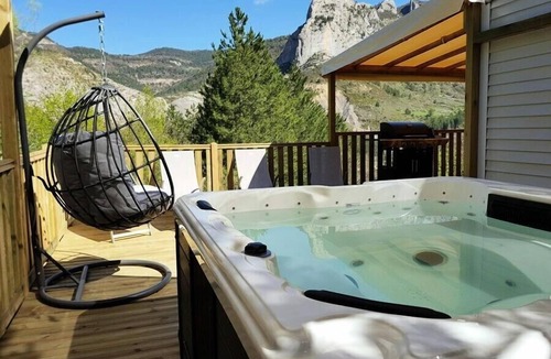 Orpierre House | Camping les Princes d'Orange* - Loggia Premium 3 rooms 6 people Air-conditioned