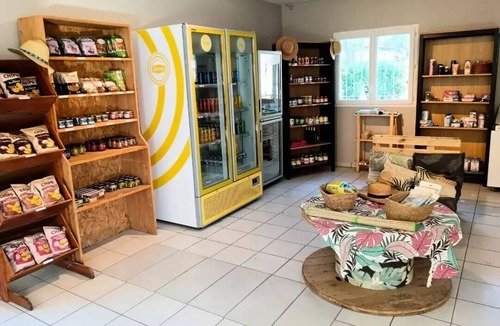 Orgon House | Camping maeva Respire La Vallée Heureuse * - Cozy Mobile Home 3 Rooms 4 People Air Conditioned