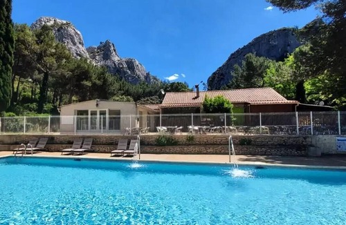 Orgon House | Camping maeva Respire La Vallée Heureuse * - Premium Mobile Home 4 Rooms 6 People Air Conditioned + TV