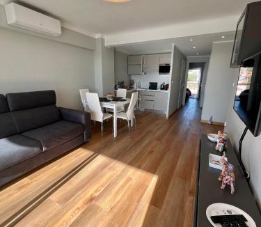 Carnot Apartment | Cannes Santa Catalina