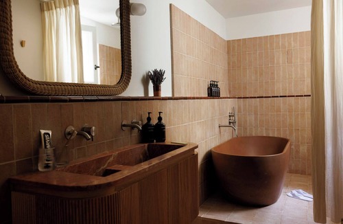 Bonnieux Hotel | Capelongue, a Beaumier Hotel