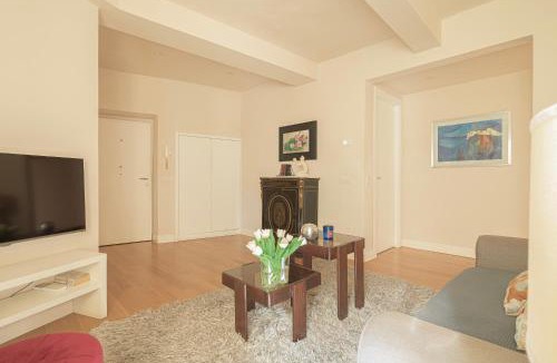 San Frediano Apartment | Carmine Apartment
