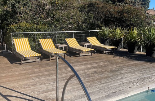 Carqueiranne House | Carqueiranne: Charming Villa with Pool, Sea View, for 8 Guests