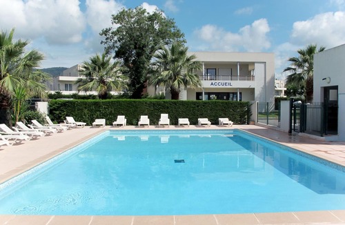 Mandelieu-La-Napoule Apartment | Carré Marine by Interhome