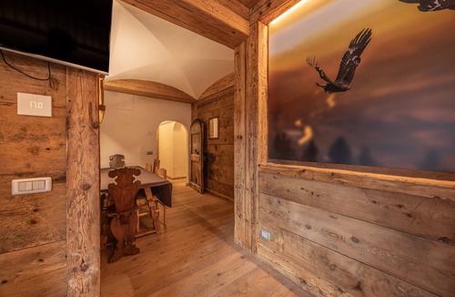 Cortina d'Ampezzo Apartment | Casa Aquila, with sauna and Turkish bath