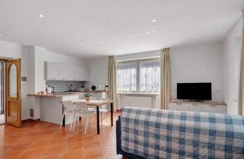Fontana Nuova-Bevia House | Casa Colìn