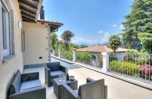 Castello Villa | Casa Francesca Garden And View - Happy Rentals