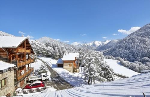 Molines-en-Queyras Bed & Breakfast | CASA-Gondolier Loft chambre pour 7 personnes
