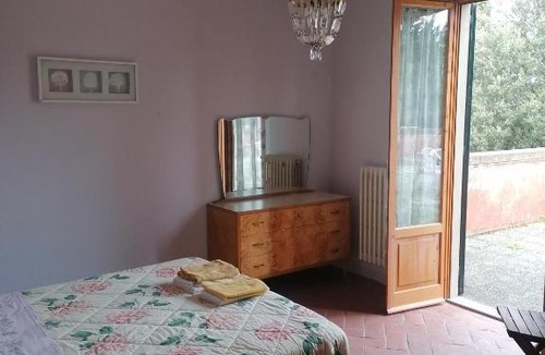 San Pietro in Bossolo Apartment | Casa Rossa