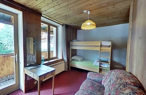 Molines-en-Queyras Bed & Breakfast | CASA-Salon Bocca di Rosa suite pour 6 personnes