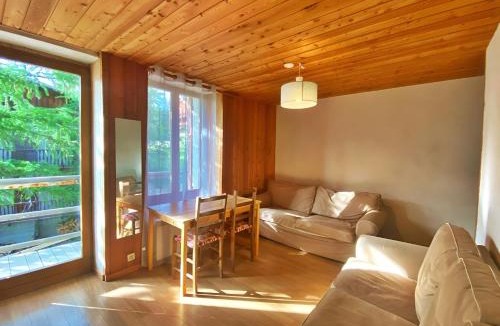 Molines-en-Queyras Bed & Breakfast | CASA-Salon Bella Ciao Suite pour 5 personnes