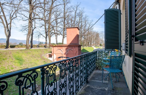 Lucca Historical Center Apartment | Casa Valentina