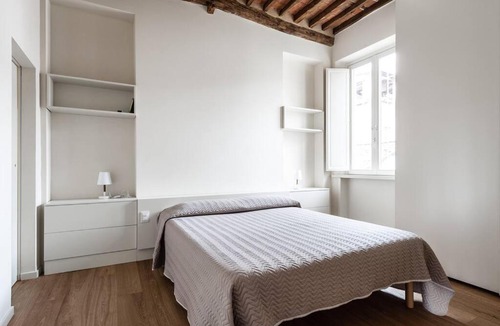Lucca Historical Center Apartment | Central Loft Lucca -A 2 Passi Dal Duomo-