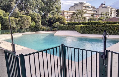 Cap-d'Antibes Apartment | Château de la Pinede Idéal pour un séjour