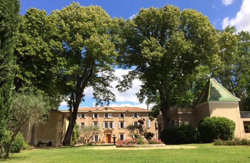 Saint-Pargoire Bed & Breakfast | Château Rieutort