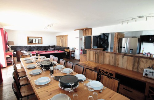 Montgenevre Ski Chalet | CHALET 16/18 PERSONS JACUZZI SAUNA CINEMA ROOM VIEW SLOPES AND MOUNTAINS